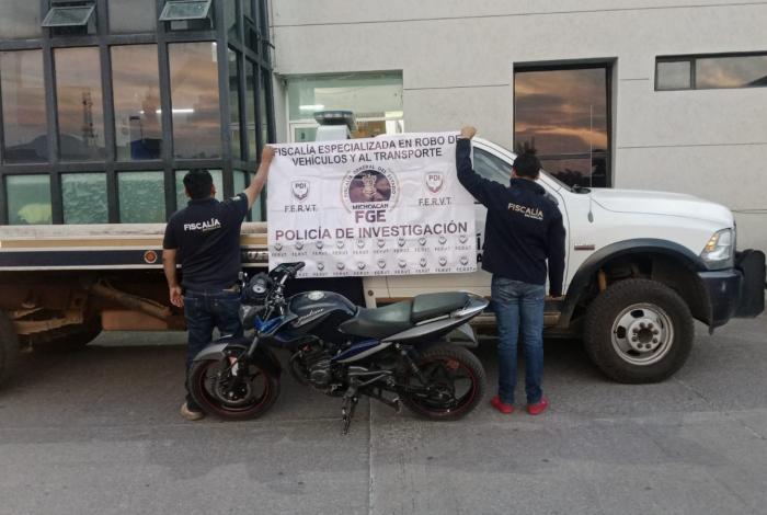 Aseguran moto en Morelia y vehículo robado en Tarímbaro