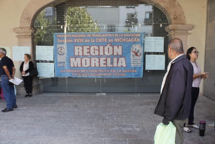 Aseguran que 90% de las escuelas en Michoacán tiene clase: mañana CNTE alista marcha en Morelia