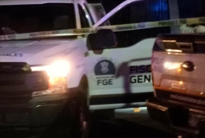 Asesinan a balazos a dos jóvenes dentro de una vivienda en Senguio