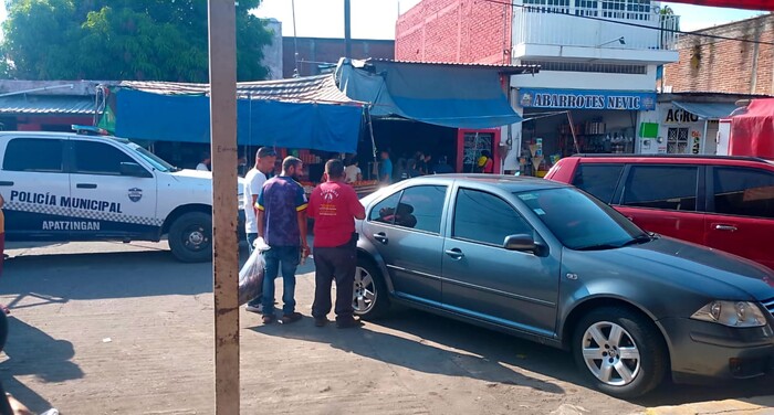 Asesinan a comerciante en su local de venta de jitomates