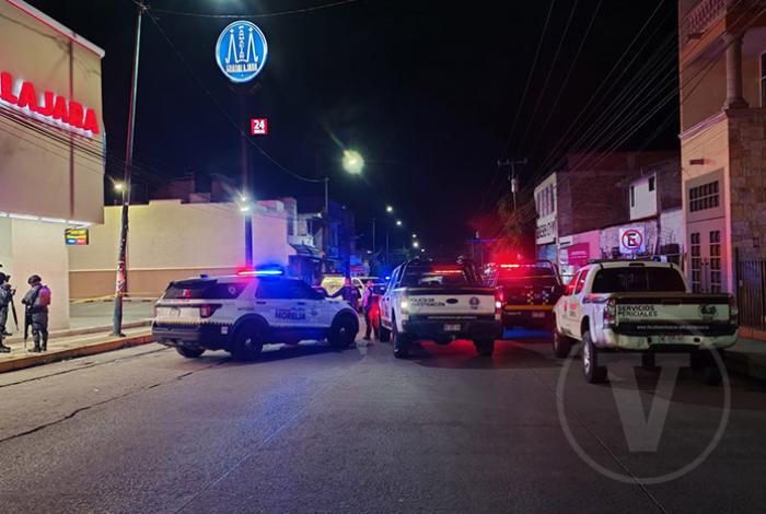 Asesinan a conductor de camioneta sobre la avenida San Juanito Itzícuaro de Morelia