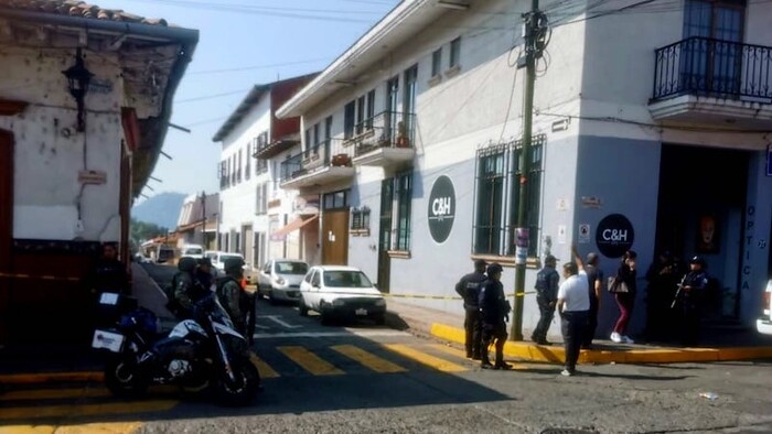 Asesinan a un hombre a balazos en la Zona Centro de Uruapan