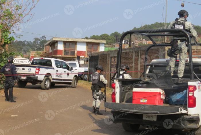 At4qu3 arm4d0 deja un hombre b4le4do en Uruapan