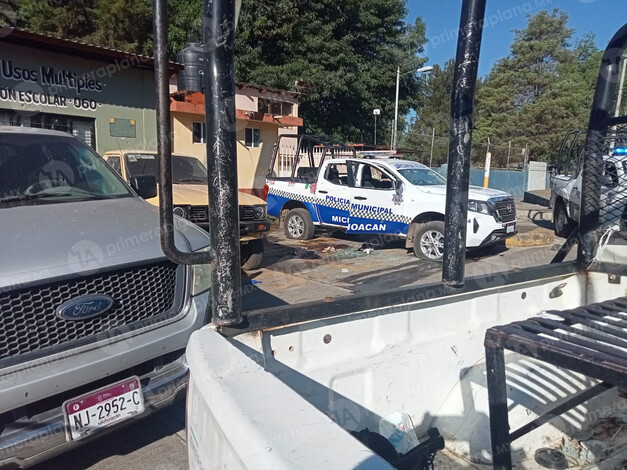 Ataques en Tingüindín y Tangamandapio dejaron un policía muerto y cuatro heridos