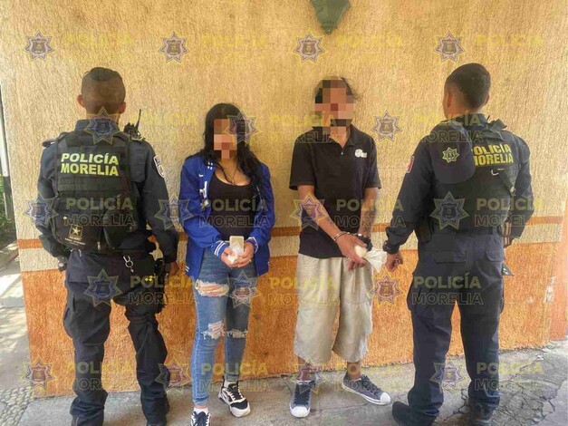 Atención a reporte en hotel de la colonia Irrigación conduce a detención por presunta posesión de sustancias ilícitas