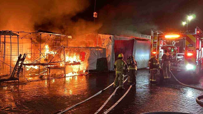 Atiende PC Estatal incendio en el Mercado Independencia