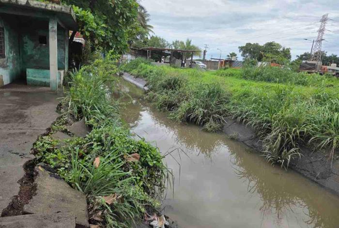 Atiende SSM afectaciones por lluvias en colonias de Lázaro Cárdenas