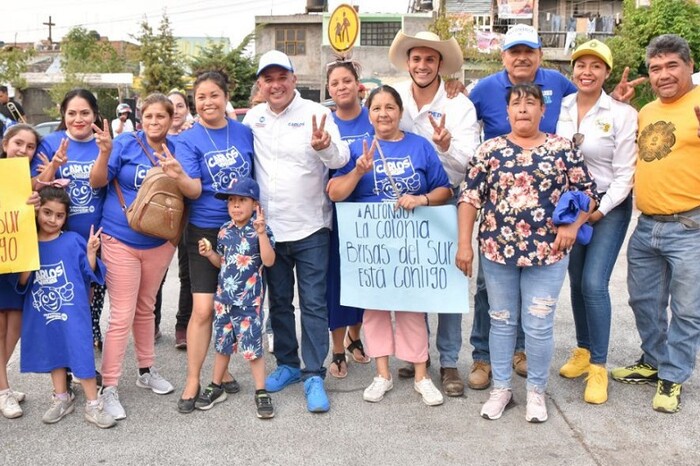 Aumenta fuertemente el apoyo a Carlos Quintana en colonias y mercados