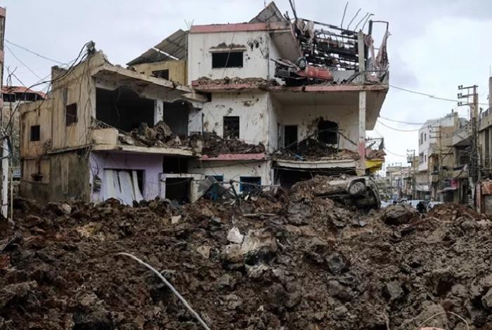 Aumentan a 294 los muertos por la ofensiva aérea israelí en Líbano y los heridos superan el millar