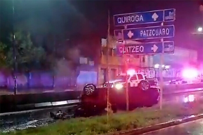 Automovilista muere al accidentarse en la Madero poniente, en Morelia; choca contra muro de contención