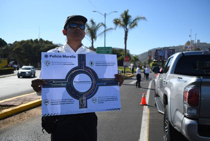 Automovilistas desconocen uso adecuado de glorietas en Morelia