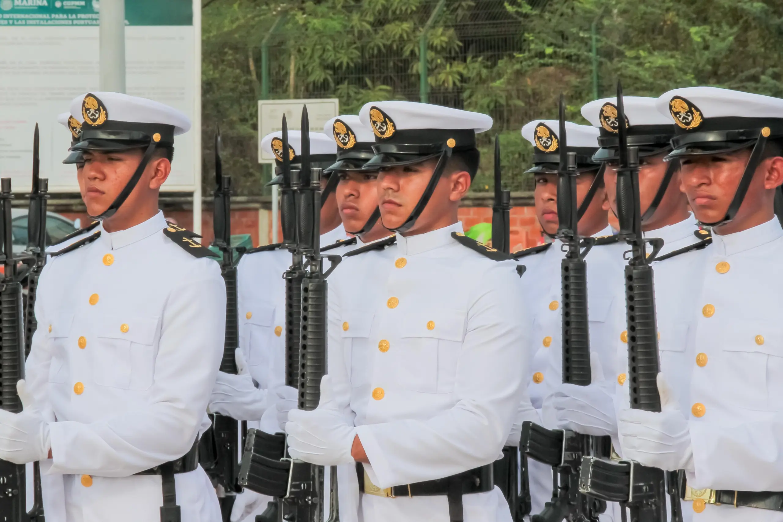 Autoridades Conmemoran Día de la Marina Nacional