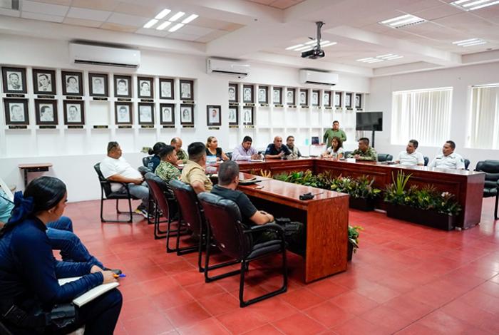 Autoridades de Lázaro Cárdenas afinan el programa de actividades del Mes Patrio