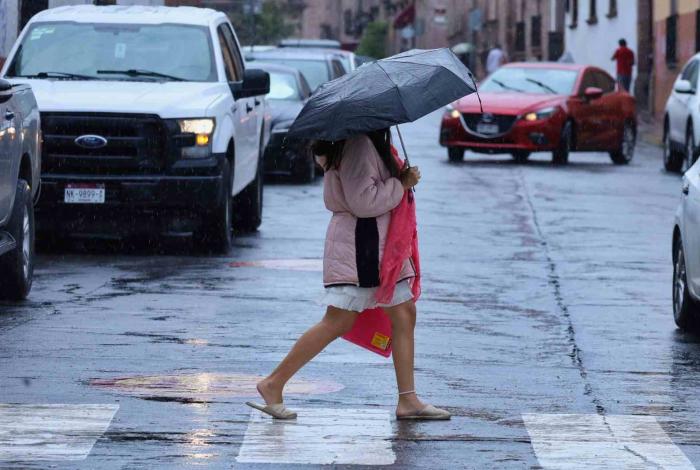 Autoridades de protección civil refuerzan llamado preventivo a la población ante lluvias intensas y descenso de temperaturas en el país