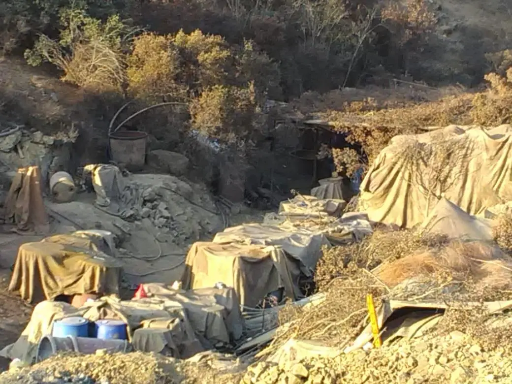 Autoridades desmantelaron un narcolaboratorio de metanfetaminas en Ensenada, Baja California