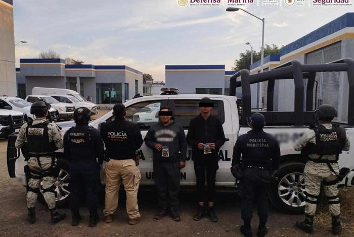 Autoridades federales y estatales detienen en Michoacán a cuatro personas