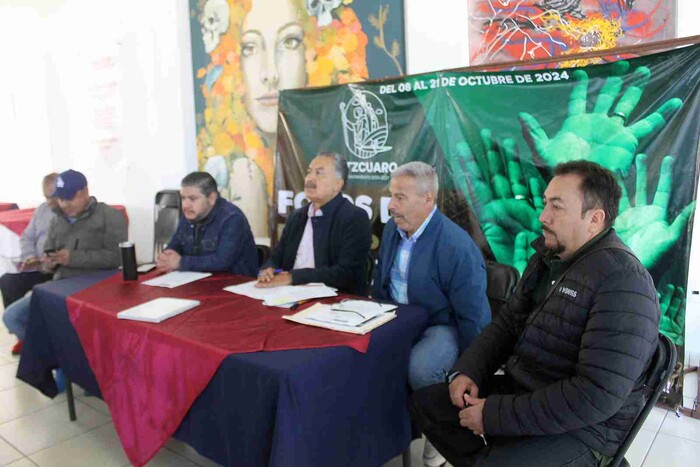 AUTORIDADES Y COMERCIANTES AFINAN DETALLES PARA LA VENTA DE FLOR EN ESTA TEMPORADA DE NOCHE DE ANIMAS 2024