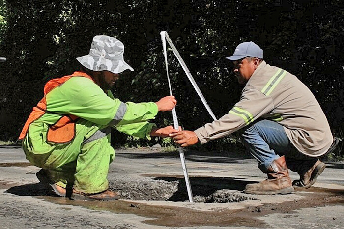 “Bachetón” ha intervenido más de 29 mil km de carretera federal libre de peaje; Michoacán lleva 80% de avance