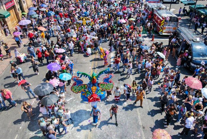 Baila el torito de petate sin incidencias mayores, en Morelia