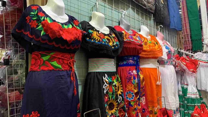 Bajan ventas de trajes mexicanos hasta un 60 por ciento este año