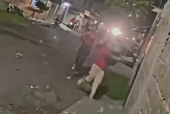 Balacera provoca temor en Uruapan; Grecia Quiroz reportan un detenido