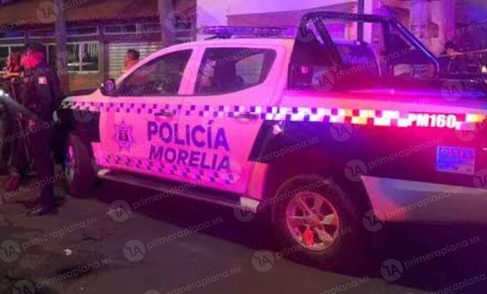 Balean a checador de transporte público en Morelia