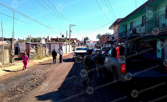 Balean a policía municipal al terminar su turno, en Uruapan