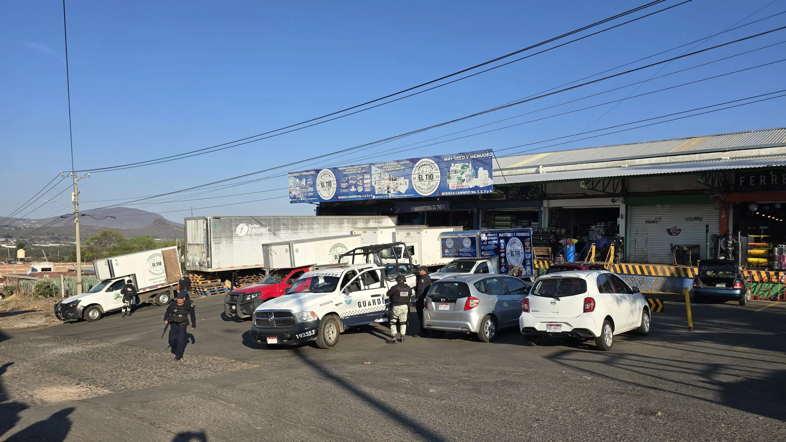 Balean un abarrotero de Zamora en intento de asalto