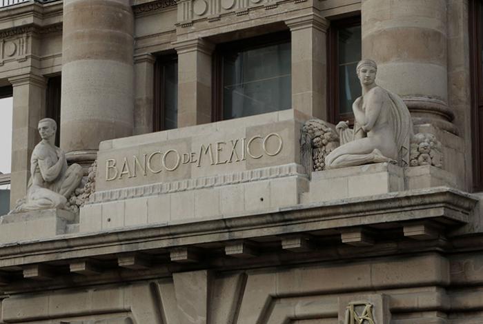 Banxico mantiene tasa de interés en 6,5 % y prevé sostenerla el resto del año
