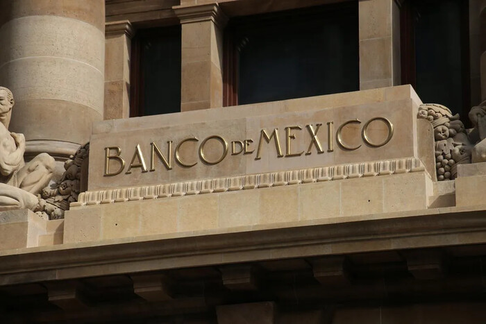 Banxico opta por la reducción de tasa ante desafíos económicos