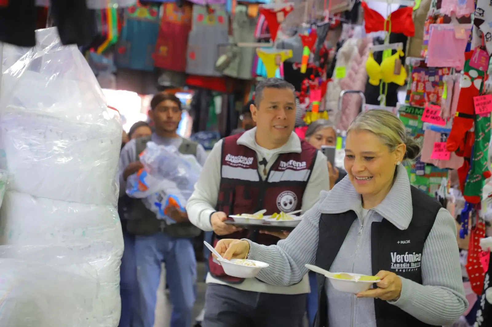 Barragán celebra 59 años del mercado Independencia y exige atención del Ayuntamiento