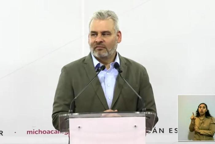 Bedolla asegura que se atiende a periodista Dalia Villegas, pero no explica por qué borraron videos de agresión