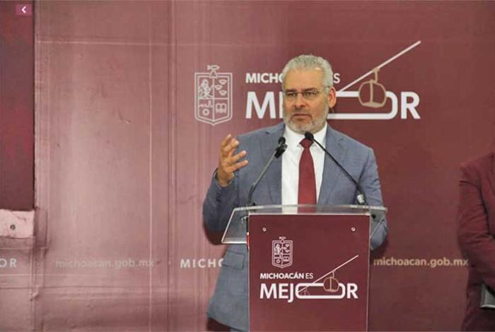 Bedolla considera que es buen momento para que Grecia Quiroz entregue celulares de Carlos Manzo