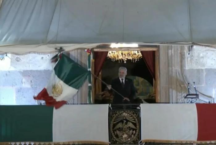 Bedolla enaltece a las mujeres en el Grito de Independencia en Michoacán