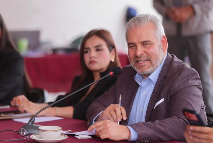 Bedolla encabeza encuentro con sector productivo de Uruapan