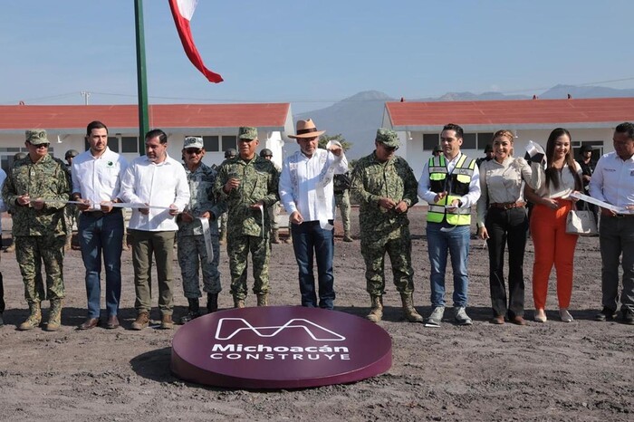 Bedolla inaugura cuartel militar en el tianguis limonero de Apatzingán