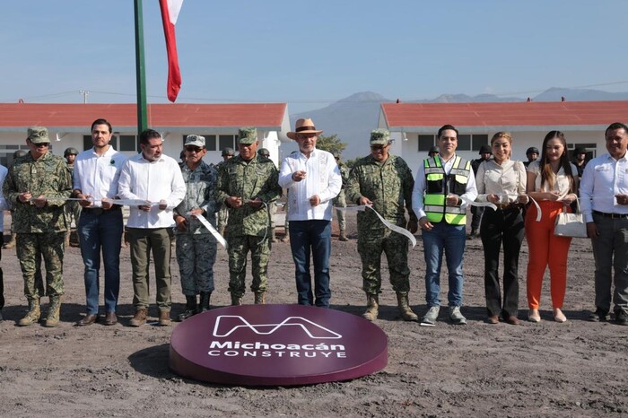 Bedolla inaugura cuartel militar en el tianguis limonero de Apatzingán