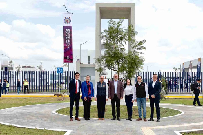 Bedolla inauguró en 2024 campus universitarios de Zamora y Uruapan, tras años de abandono