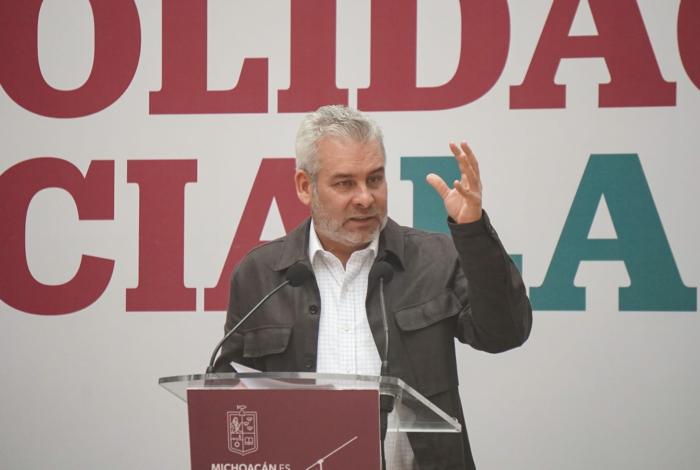 Bedolla llama a privilegiar acuerdos laborales sobre juicios