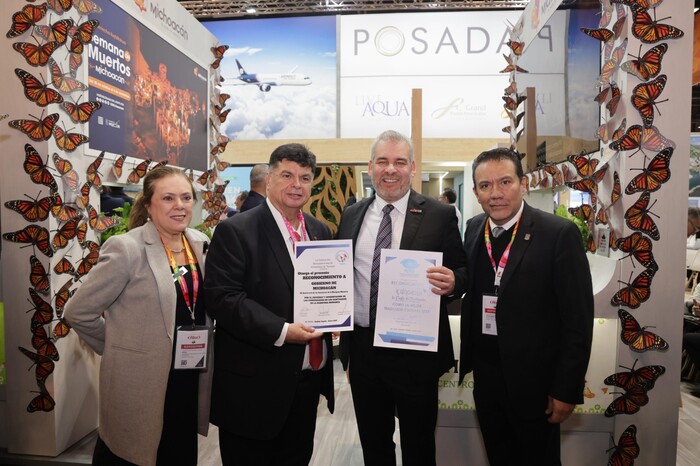 Bedolla presume a Michoacán en la Fitur de Madrid