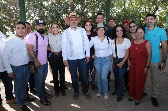 Bedolla toma protesta al Consejo Regulador del Limón; llama a unidad del sector