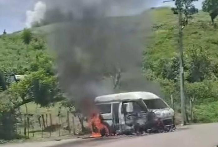 Benito Juárez: encuentran cu3rpos de choferes de combis baleadas