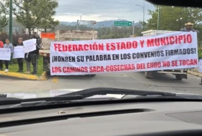 Bloquean Ramal Camelinas de manera indefinida por presuntos Ejidatarios y propietarios de los terrenos