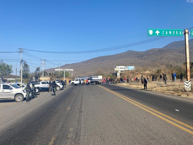 Bloqueos carreteros: comuneros exigen que aparezcan sus compañeros