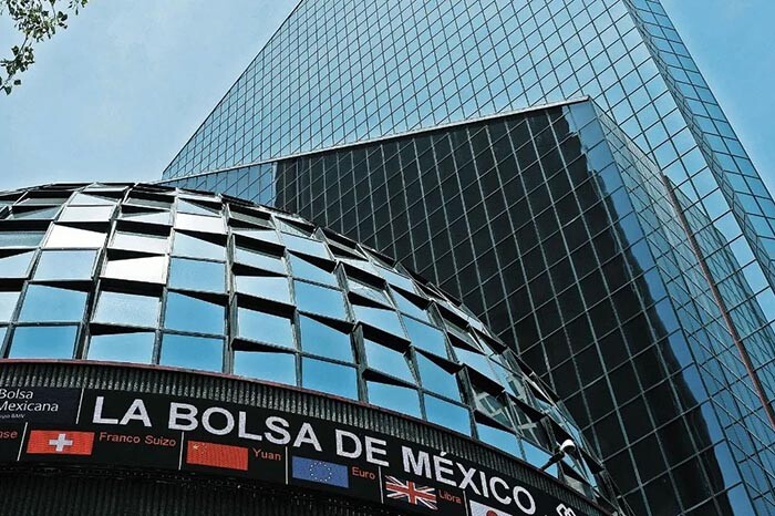 Bolsa Mexicana de Valores cae 0.31% en línea con tendencia a la baja de sus pares estadounidenses