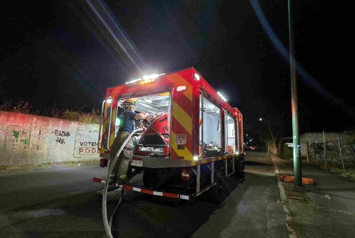 Bomberos Morelia combaten 2 incendios de domicilio en distintas colonias de la ciudad