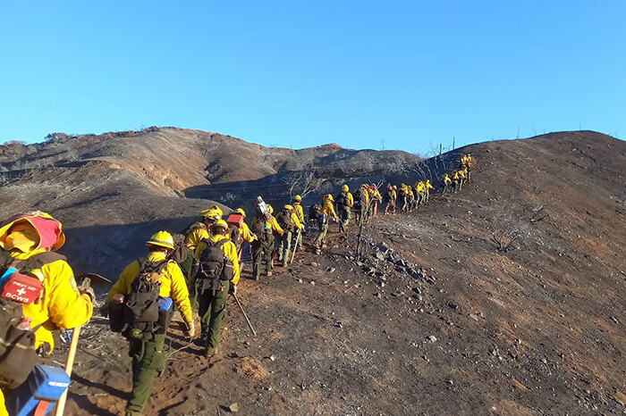 Brigadistas mexicanos han liquidado 44 puntos de calor tras incendios en California