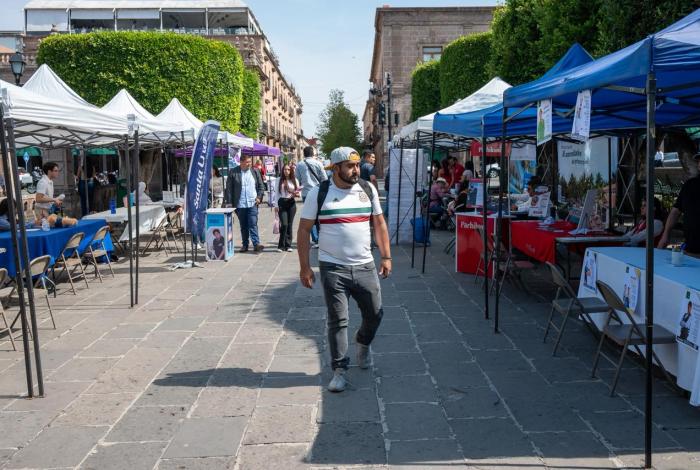 Buscadores de empleo, a la calza de estabilidad y prestaciones