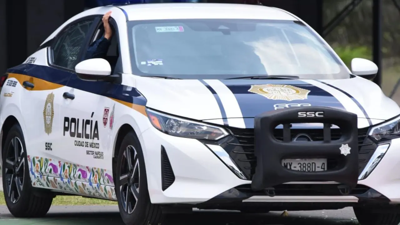 Caen tres sujetos tras enfrentamiento contra oficiales en CDMX