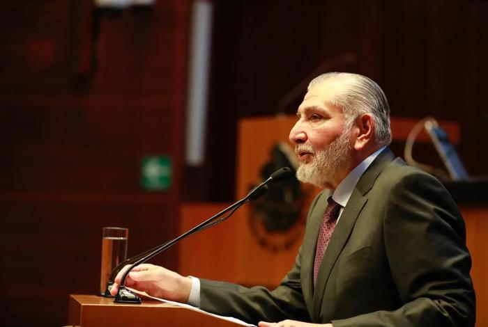 Califica Adán Augusto como “campañita” las denuncias en su contra